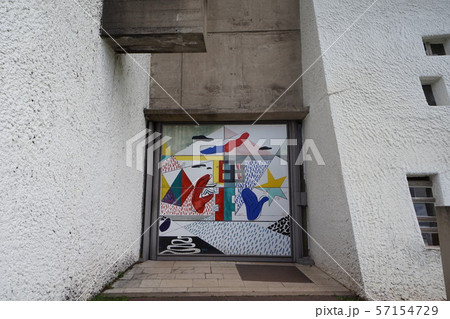 東フランス　ロンシャン礼拝堂 57154729