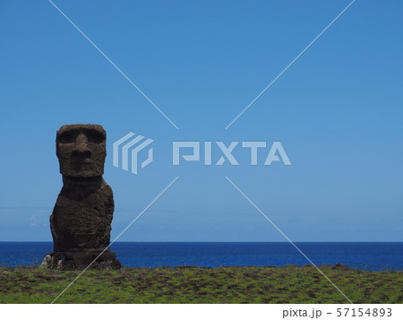 ~チリ、イースター島~モアイ ~チリ、イースター島~モアイ 57154893