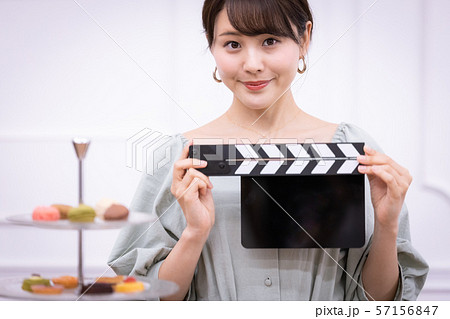 女優 映画撮影 カチンコ 女優 映画撮影 カチンコ 57156847