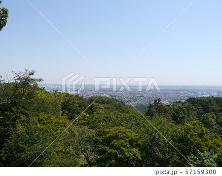 八菅山と八菅神社（かながわの景勝５０選） 57159300