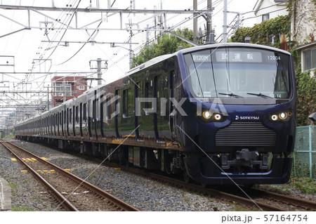 埼京線で試運転する、相鉄12000系 57164754