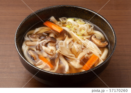きのこうどん 57170260