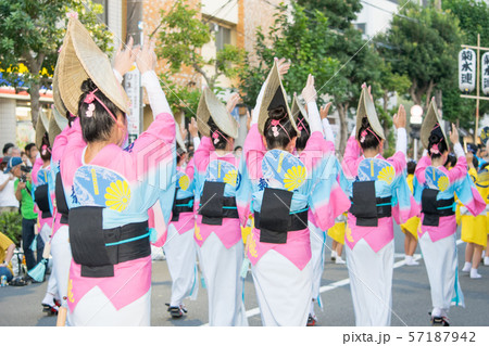 東京都　高円寺阿波おどり 57187942