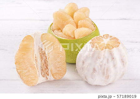 フルーツ 果物 果実 57189019