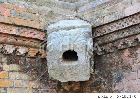 パハルプールの仏教寺院遺跡群 57192140