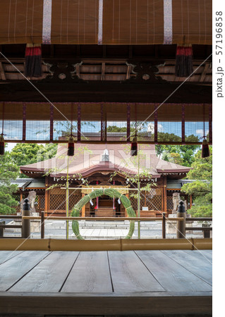城南宮、拝殿から見た本殿と茅の輪 城南宮、拝殿から見た本殿と茅の輪 57196858