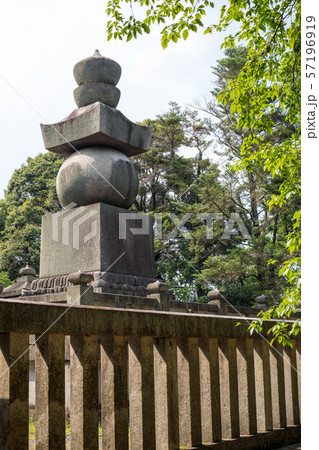 秀吉公墓所・豊国廟、伊東忠太設計の石造五輪塔 57196919