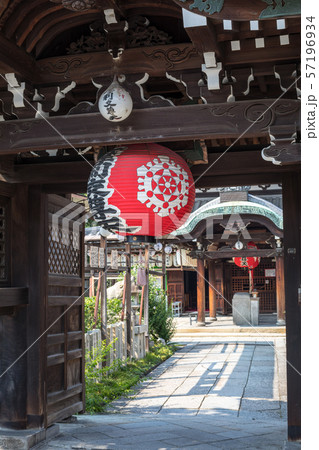 建仁寺塔頭・禅居庵、摩利支尊天堂の南門 57196934