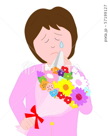 母の日に花束をもらった女性 57199127