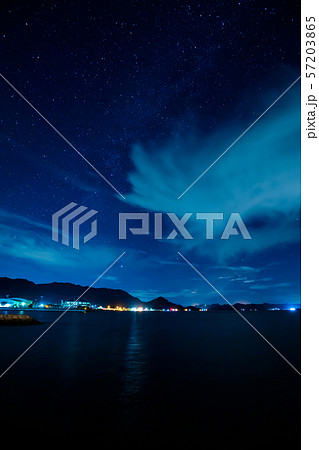 夜風が気持ちいい 夜風が気持ちいい 57203865