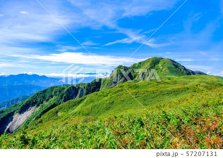 雨飾山登山 （笹平と雨飾山） 57207131