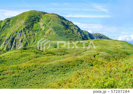 雨飾山登山 （笹平と雨飾山） 57207284