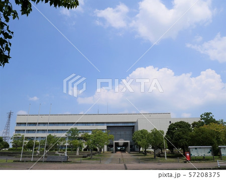 三重　名張　名張市役所（夏） 57208375
