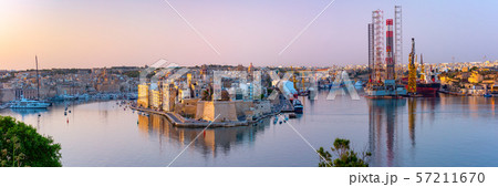 Valletta and the Grand Harbor at dawn. Malta. Valletta and the Grand Harbor at dawn. Malta. 57211670