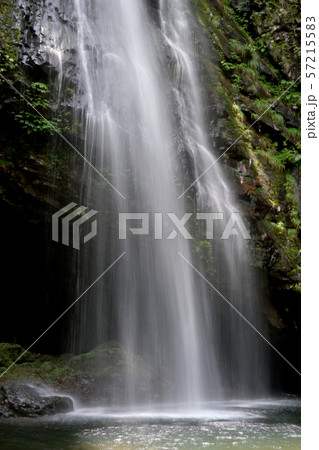 龍頭ヶ滝(雄滝) 57215583