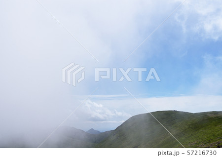 上富良野岳への登山道(十勝岳温泉から) 上富良野岳への登山道(十勝岳温泉から) 57216730