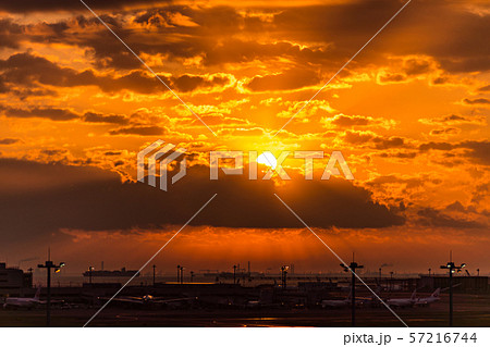 Tokyo, Japan, haneda airport,機場,羽田機場,建築, 交通,旅遊,出國 Tokyo, Japan, haneda airport,機場,羽田機場,建築, 交通,旅遊,出國 57216744