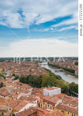 世界文化遺産 ヴェローナの街並み イタリア 世界文化遺産 ヴェローナの街並み イタリア 57222190