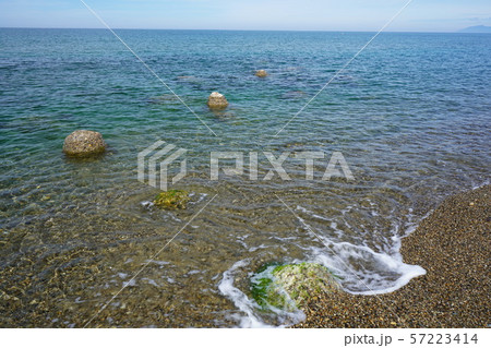 日本海の海岸 水面 日本海の海岸 水面 57223414