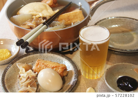 ビールとおでん 57228102