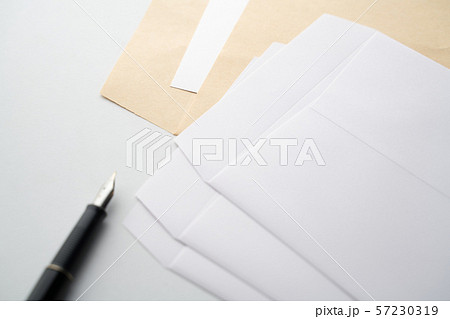 書類 57230319