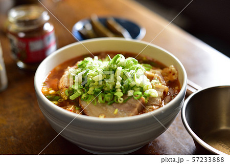 日本の美味しいラーメン 57233888