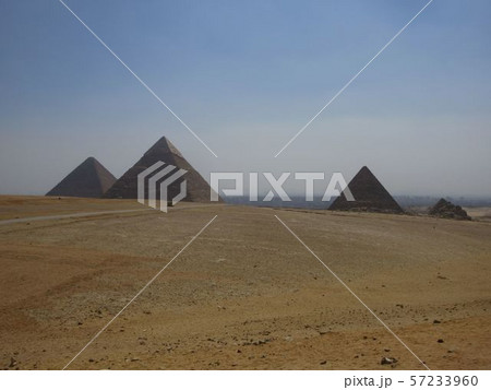 三大ピラミッド 57233960