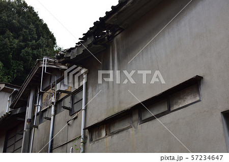 日本の岡山県笠岡市手見つけた古くて美しい建物 57234647