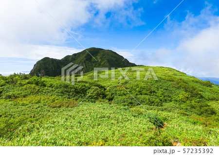 雨飾山登山 （笹平と雨飾山） 57235392