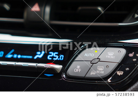 車のエアコンパネルの写真素材
