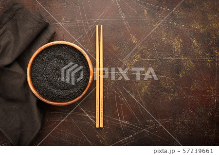 Black sesame seed 57239661