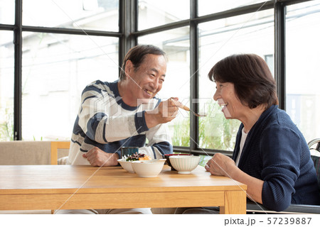 老老介護食事 57239887