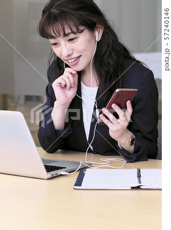ビジネス 女性 働き方改革 ビジネス 女性 働き方改革 57240146