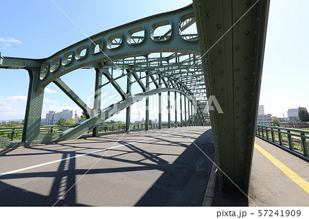 旭橋（北海道遺産）を様々な角度から撮る 57241909