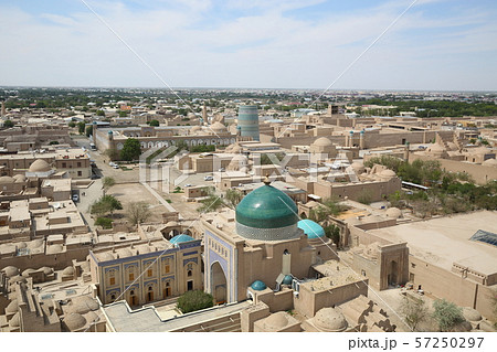 ウズベキスタン　ヒヴァ　世界遺産 57250297