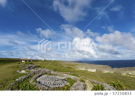 波照間島　日本最南端の碑 57250833
