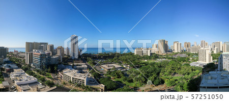 ザ・リッツ・カールトン・レジデンス、ワイキキ・ビーチから見た午前9時頃の眺望 57251050