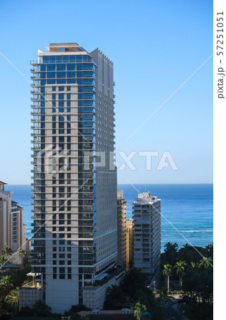 午前9時頃のトランプ インターナショナル ホテル ワイキキの外観 57251051