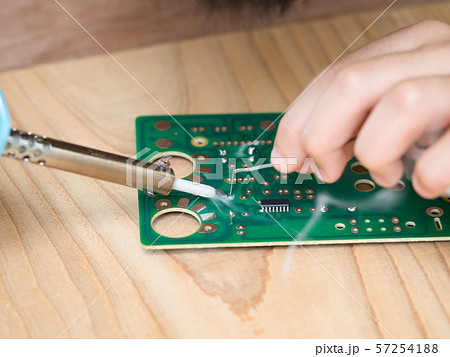 ハンダ付け 57254188
