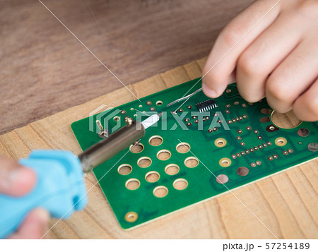 ハンダ付け ハンダ付け 57254189