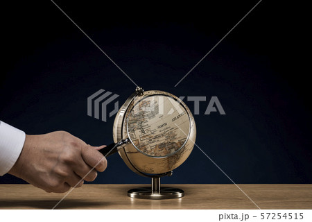 地球儀 ルーペ 57254515