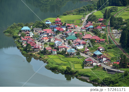 只見線の旅　真夏の会津中川 57261171