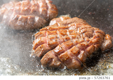 牛たんステーキ 57263761