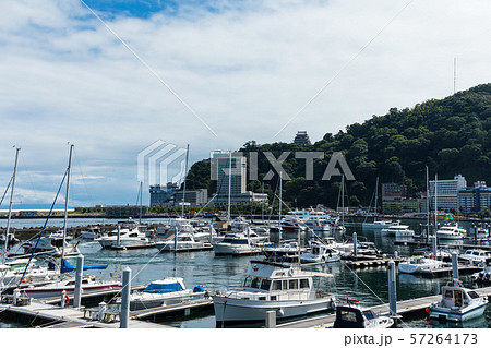 (静岡県-風景)真夏の熱海港マリーナ風景3 (静岡県-風景)真夏の熱海港マリーナ風景3 57264173
