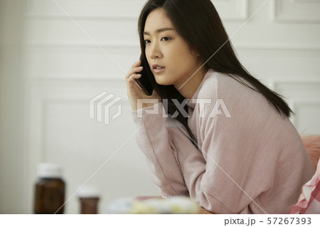 女性 体調不良 女性 体調不良 57267393