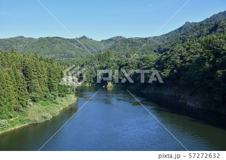 磐越西線の旅　真夏の阿賀野川　平瀬橋 57272632