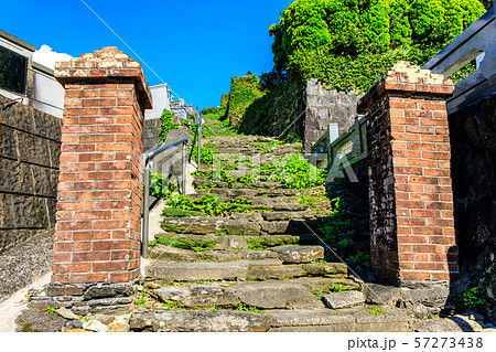 外海石積集落景観　野道共同墓地（ド・ロ神父の墓）ながさきサンセットロード　【長崎市外海町】 57273438