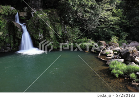 観音滝 ウエディングドレスの滝 観音滝 ウエディングドレスの滝 57280132