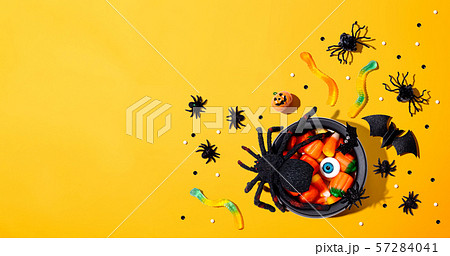 Halloween decorations with witch cauldron Halloween decorations with witch cauldron 57284041