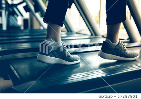 スポーツジム　イメージ 57287801